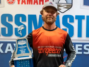 Rus Snyders with Angler of the Year trophy